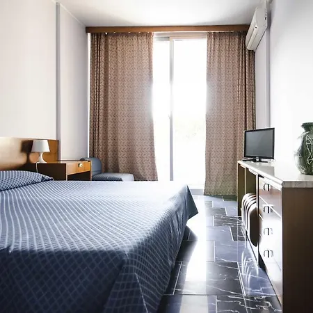 Grand Helios Hotel