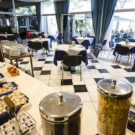 Grand Helios Otel Tarquinia