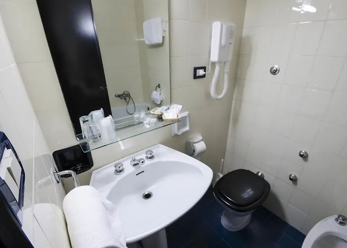 赫利俄斯大酒店