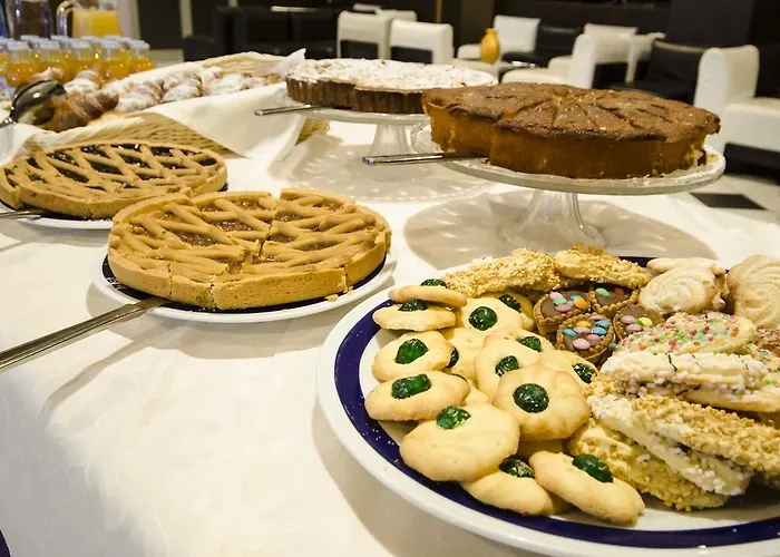 赫利俄斯大酒店 酒店 塔尔奎尼亚